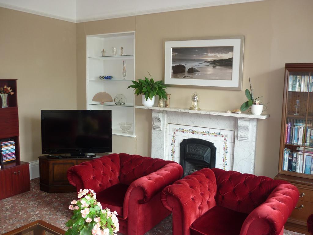 Ashwood Grange Bed & Breakfast Торки Екстериор снимка