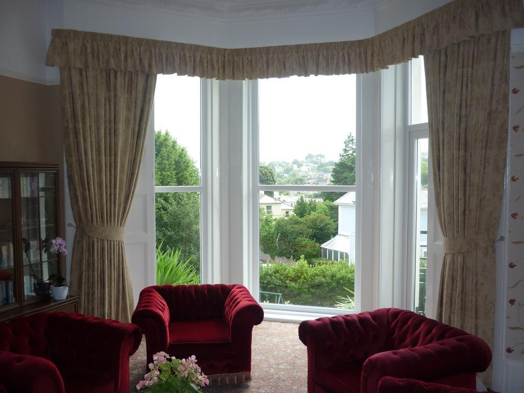 Ashwood Grange Bed & Breakfast Торки Екстериор снимка