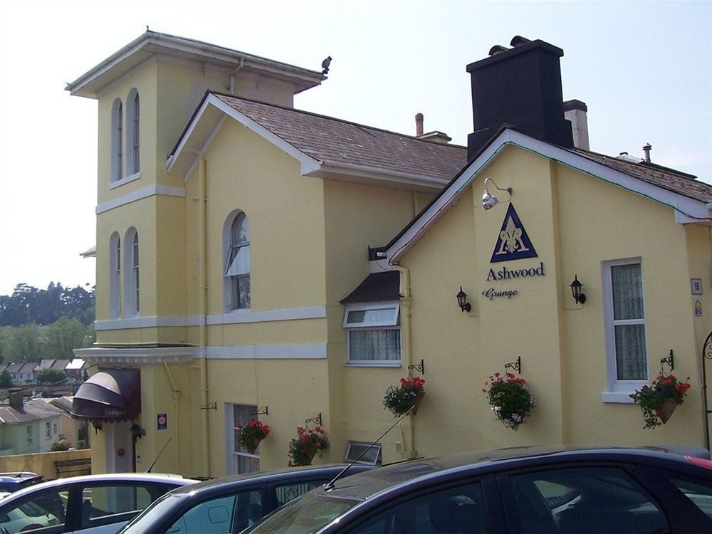Ashwood Grange Bed & Breakfast Торки Екстериор снимка