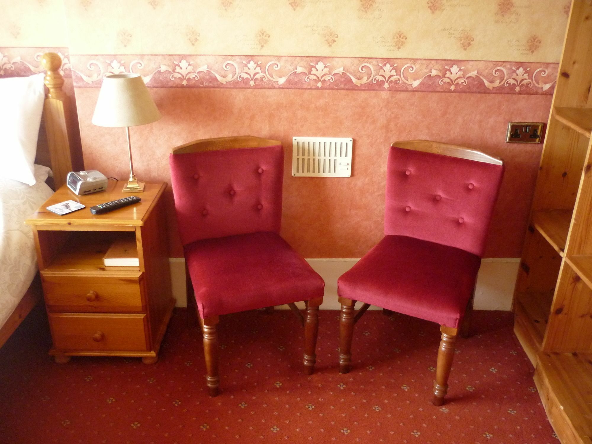 Ashwood Grange Bed & Breakfast Торки Екстериор снимка